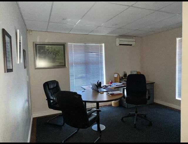 BUSINESS PROPERTY TO RENT IN NEWTON PARK